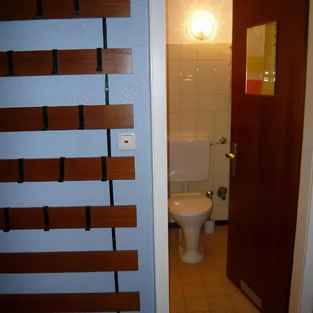 Apartment Haus Falkenhorst Nr 40 Mit Suedbalkon In Oberstdorf-tiefenbach Oberstdorf